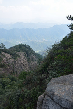 安徽績溪七姑山