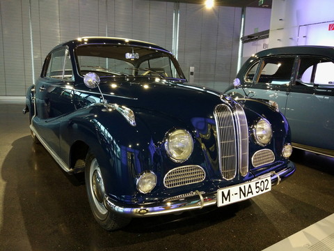 寶馬NA502轎車