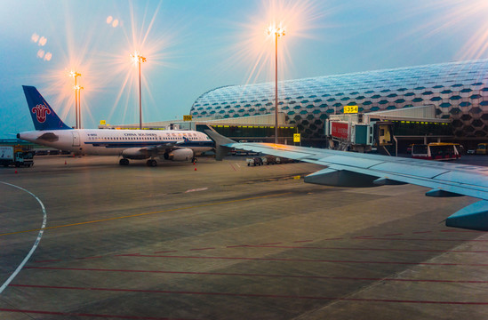 民航 深圳機場