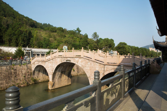 狀元橋