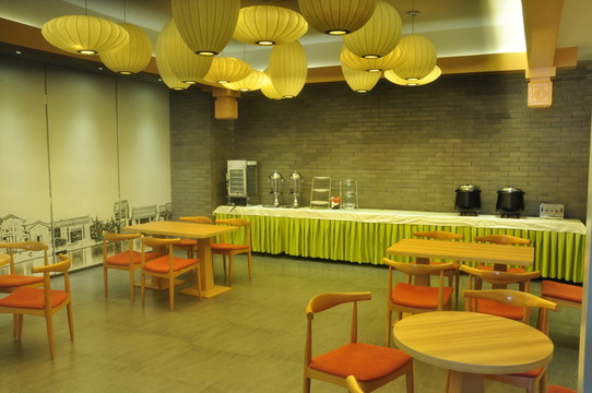 餐廳內(nèi)景