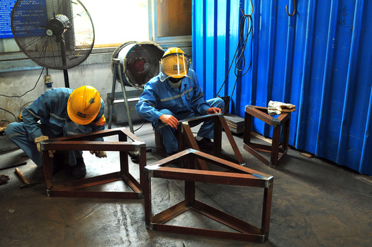 鐵件制作 工程建設(shè)