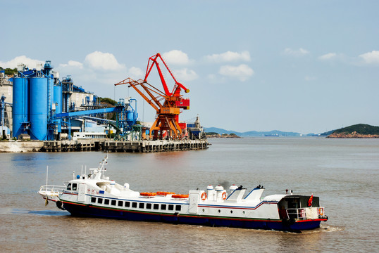 煉油廠 大海 碼頭