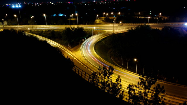 公路夜景