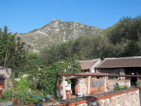 小山村