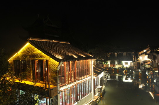 朱家角古鎮(zhèn)夜景