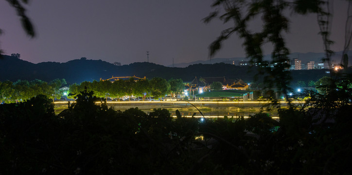 農(nóng)莊夜景