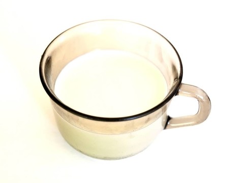 一杯牛奶