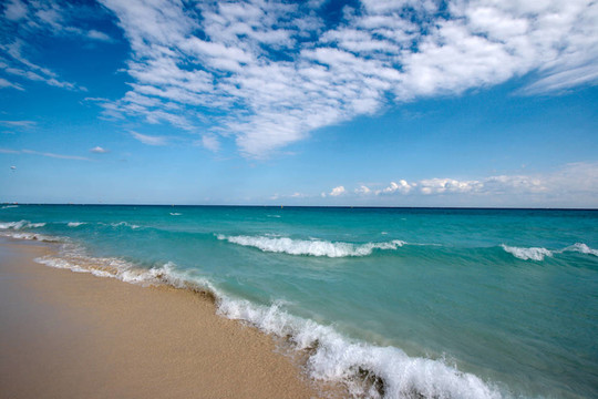 美麗的海灘和大海