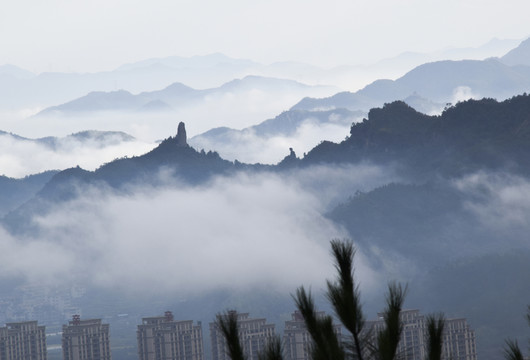縉云婆媳巖遠(yuǎn)眺