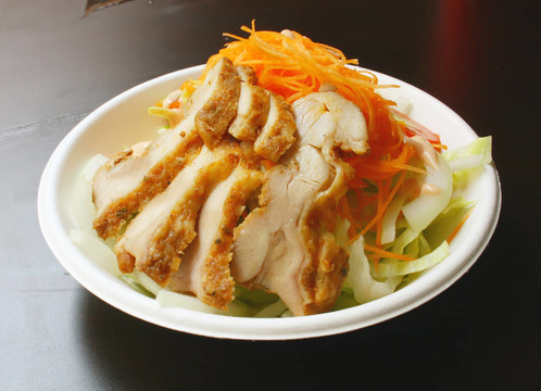 雞肉片沙拉
