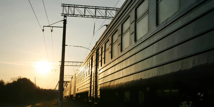 鐵路軌道上的列車