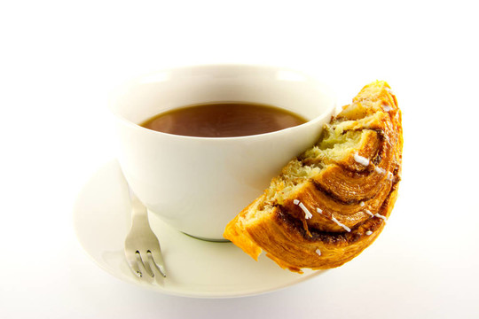 半肉桂面包和茶