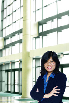 自信亞洲商業(yè)女性