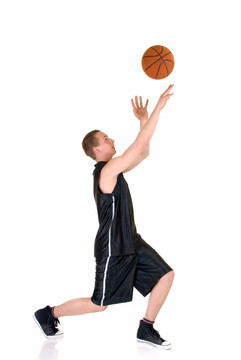 青年男子籃球運動員