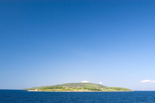 孤獨(dú)的島