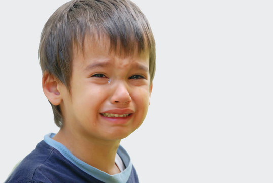孩子哭了