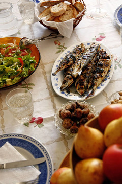 鹽烤青花魚(yú)