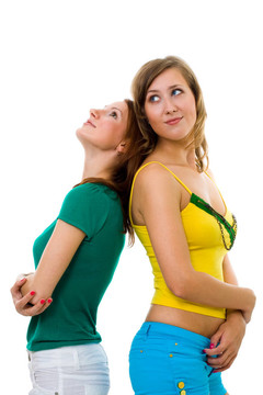 兩個(gè)女性朋友standiing一起背靠背