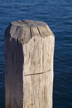 Steg Poller
