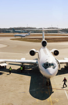飛機(jī)加油