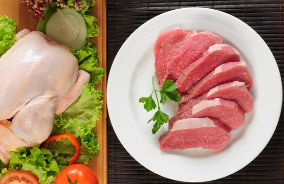 白板上的生肉