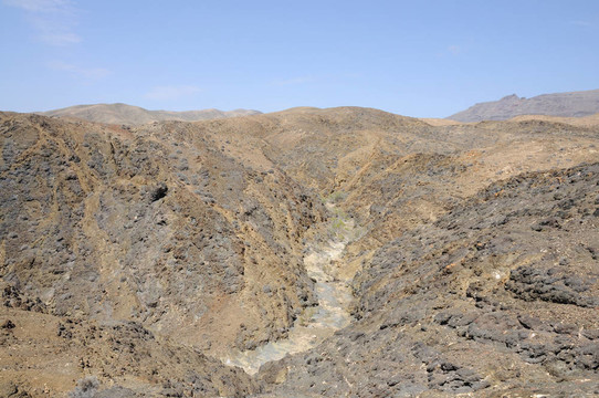在加那利群島的富埃特文圖拉島山；西班牙