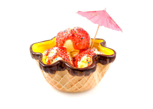 彩碗里的夏天冰淇淋