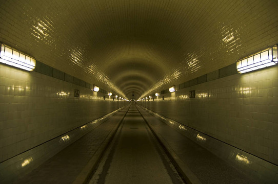 老elbtunnel