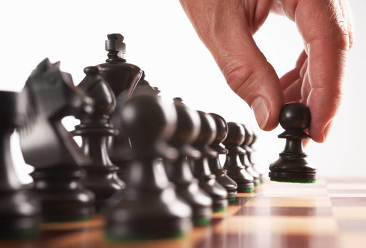 國際象棋黑玩家第一步