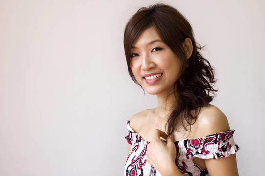 亞洲美女。