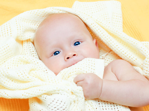七個月的嬰兒