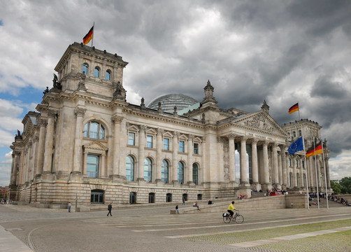 Reichstag。