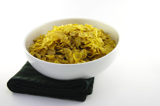 在一碗玉米片
