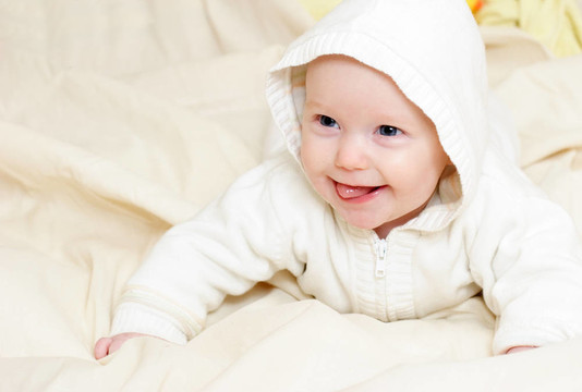四個(gè)月的嬰兒