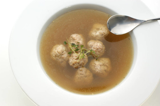 肉丸蔬菜湯