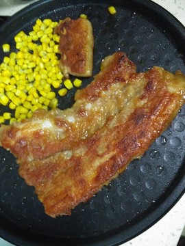香煎豬排 香豬腩仔骨 美食 豬