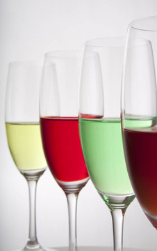 四方豐富多彩的聚會飲料