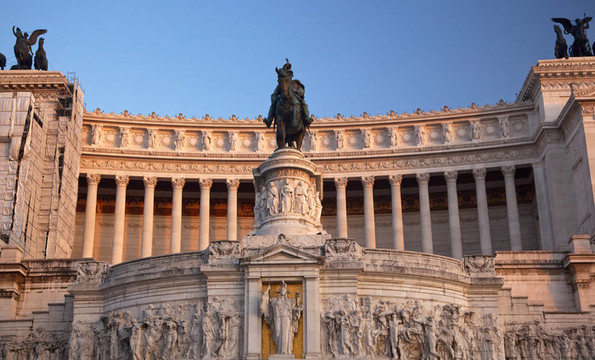 1921無(wú)名戰(zhàn)士正面中央羅馬意大利Vittorio Emanuele II碑墓該軟件組合