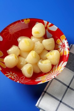 菠蘿荔枝里面的甜點(diǎn)