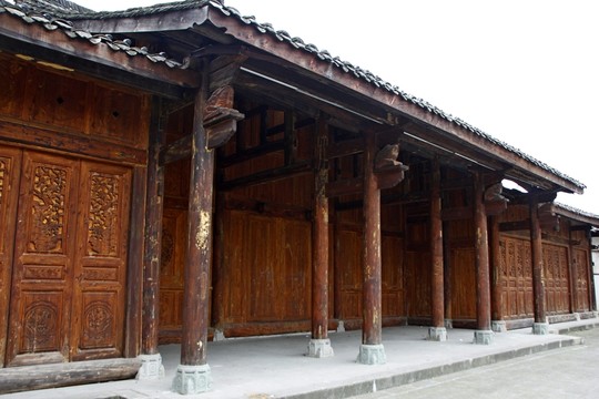 閬中古城