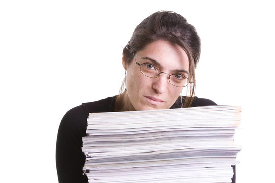 女人用一堆書
