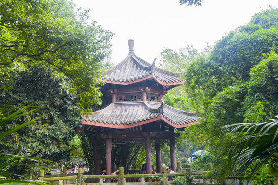 公園涼亭