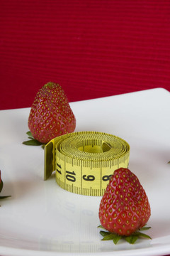 Strawberry在一個(gè)盤子里