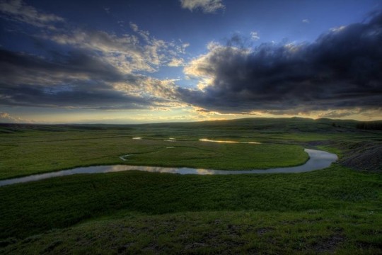 曲流河