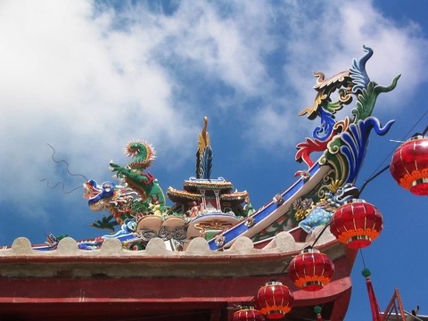 寺廟的屋頂