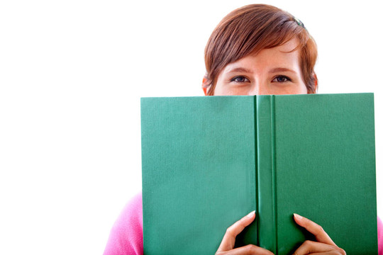 女人用一本書