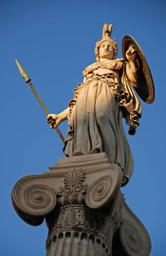 Athena god的雕像