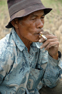 老農(nóng)夫