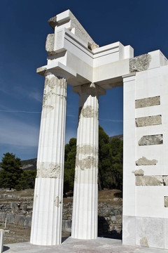 阿斯克里波斯寺在埃皮達(dá)魯斯希臘peloponissos；
